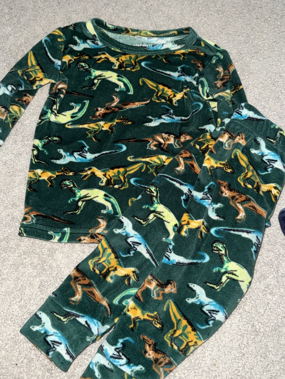 Cat & Jack Dark Green Dinosaur Fleece Pajama Set